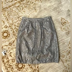 LOFT size 4 holiday skirt. Shiny. Lace.